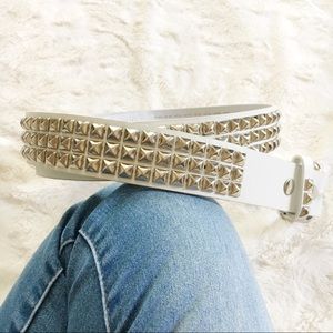 Hot topic white stud belt
